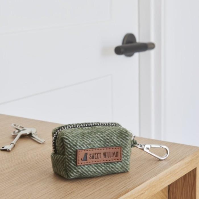 Sweet William - Tweed Dog Poo Bag Holder - Green