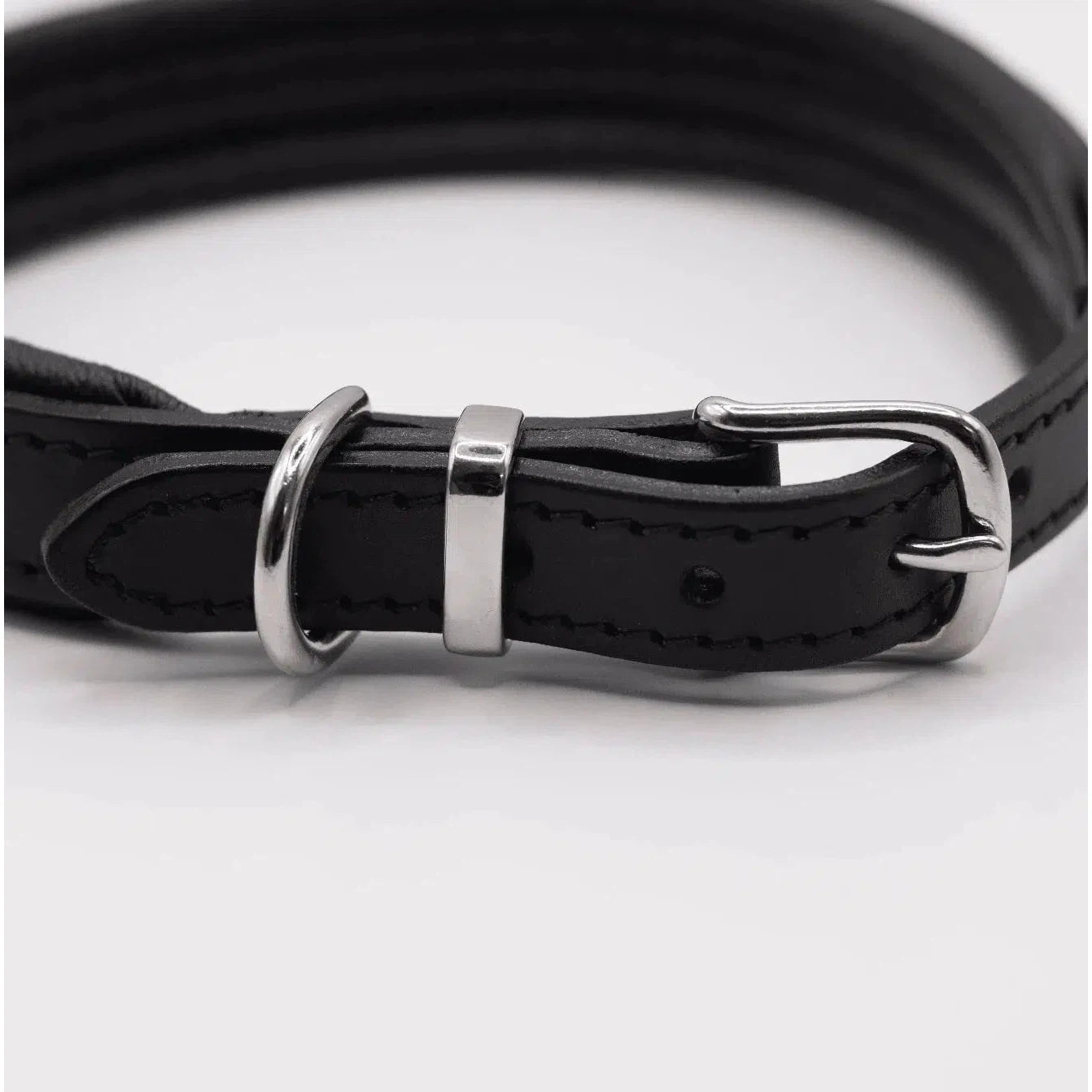 Fine leather dog collars hotsell