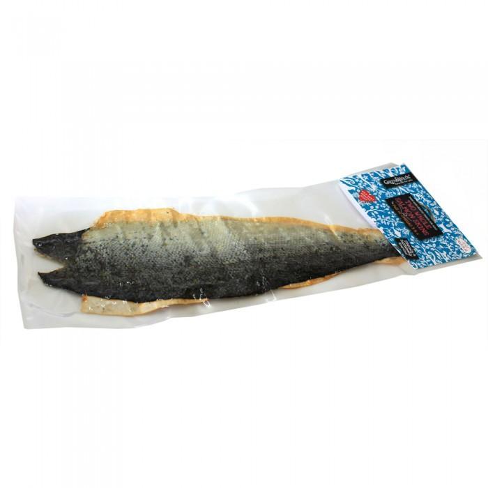 Green & Wilds | Two Whole Salmon Skins 50g